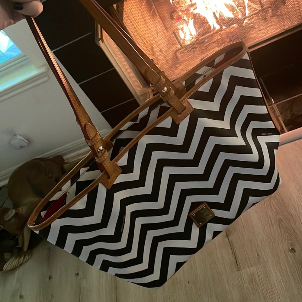Dooney & Bourke Chevron Tote